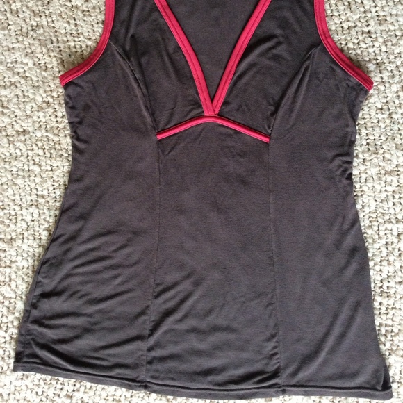 Women’s Brown & Dark Red Tank | Size M | Made in Canada 🇨🇦 | Bamboo & Spandex - Picture 4 of 7